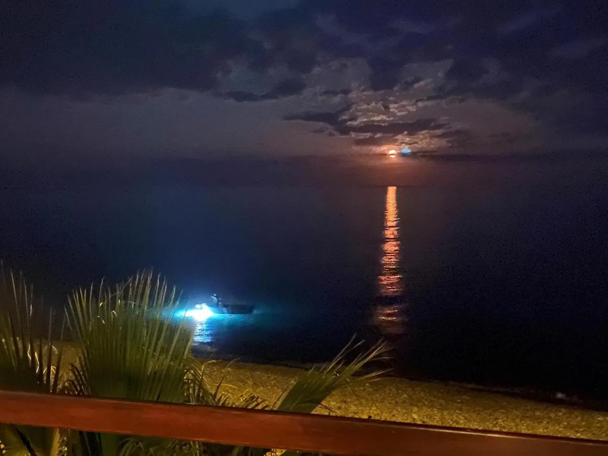 Dimora Di Toosa - Near Taormina Villa Riposto 0*,